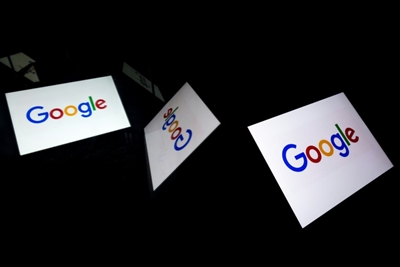 Google unveils cheaper Pixel smartphone, teases 5G