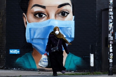 Coronavirus highlights role of foreign staff in British hospitals