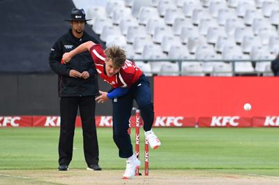 England's Sam Curran out of fourth Test in India over virus concerns