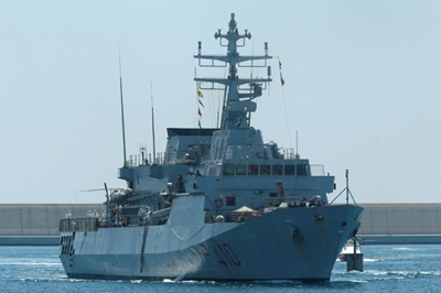 Italy, Malta rescue stricken migrants in Mediterranean