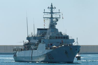 Italy, Malta rescue stricken migrants in Mediterranean