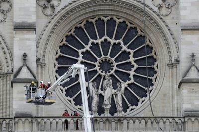 Uncertainty over time needed to rebuild Notre-Dame