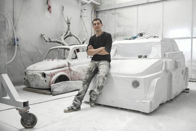 Artist sculpts a Fiat 500 out of marble