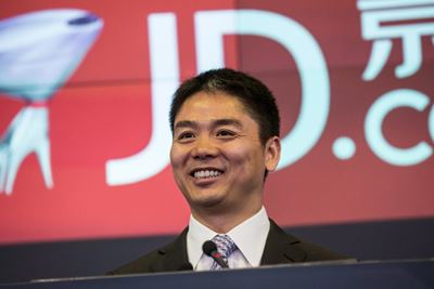 Tech billionaire returns to China after US arrest