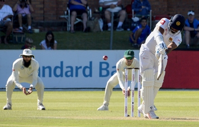 Late South African strikes spoil Sri Lanka's day