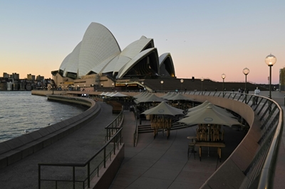 10 million Australians in virus lockdown