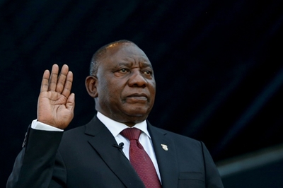 Ramaphosa sworn-in as president 