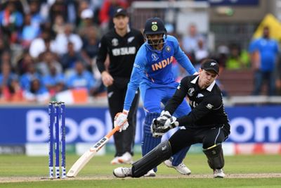 Cricket final leaves Kiwi fans on sticky wicket