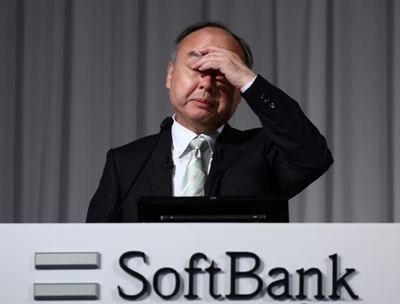 SoftBank Group forecasts $7-bn full-year net loss