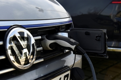 More belt-tightening at VW to fund electric new start