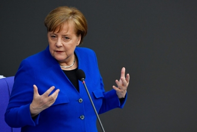 Merkel says backs longer Brexit delay than London seeking