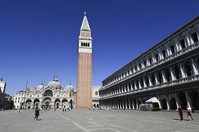 Italian police bust gang over Venice jewellery heist