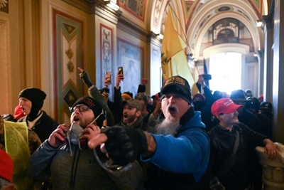 Biden inauguration: worries as Homeland Security chief quits