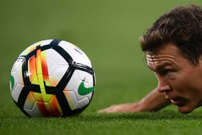 Arsenal sign Swiss captain Lichtsteiner from Juventus 