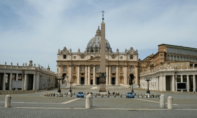 Reopening of Saint Peter's marks first step for Italy's Catholics