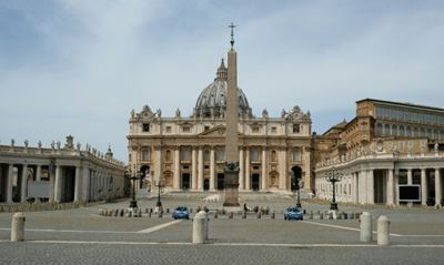 Reopening of Saint Peter's marks first step for Italy's Catholics