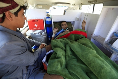 UN envoy pushes Yemen peace talks after key rebel demand met
