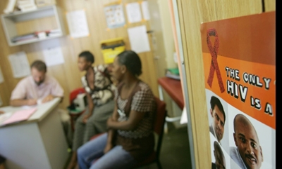 Record three in five HIV-carriers now have access to drugs: UN 