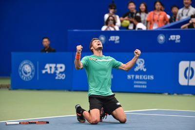 Pablo Carreno Busta wins first ATP title in over two years