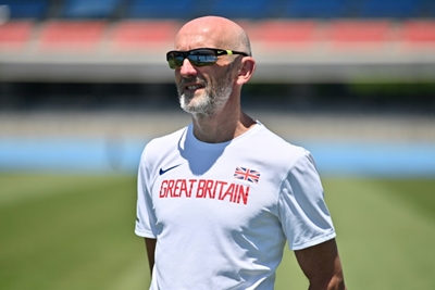 UK Athletics head coach stands down amid Salazar ban fallout
