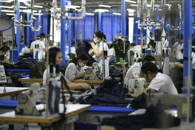 Manufacturing migration: Trade spat shifts business from 'Factory of the World'