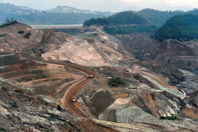 BHP settles huge Australia tax bill