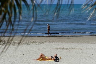 Balkan hoteliers hope for 'survival' as borders reopen