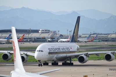Man chomps on 'molar' in airline meal