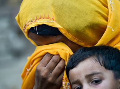 HIV outbreak sparks panic in southern Pakistan