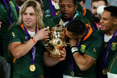 World Cup winner De Klerk celebrates Sale return with La Rochelle win