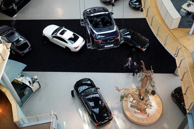 German car sales plunge in April as virus hits key industry
