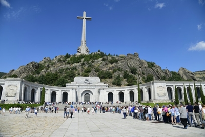 Spain poised to pass decree allowing Franco exhumation
