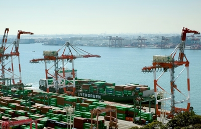 China exports see unexpected spike in July, imports down