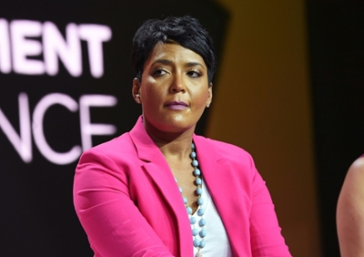 Georgia governor sues Atlanta mayor over face mask mandate