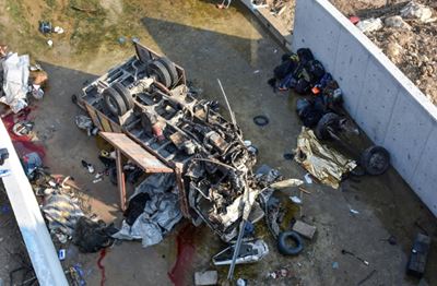 Nineteen killed in migrant vehicle crash in Turkey