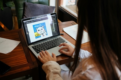 Artists cash in on China's online sticker craze