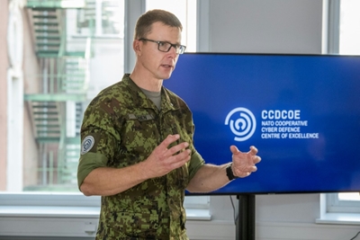 Cyber warriors sound warning on working from home