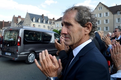 Motor racing remembers Hubert at funeral in Chartres