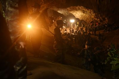 Search for children in cave continues