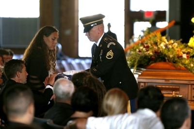 Amid plague of US mass shootings, 'heroes' emerge