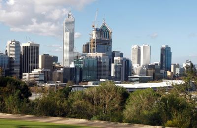 Aussie newbie pilot lands plane after instructor blacks out