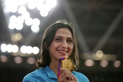 Russian athletes want Putin action over neutral status threat