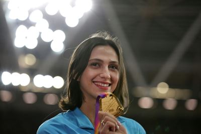Russian athletes want Putin action over neutral status threat