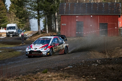 Toyota's Evans extends lead over Tanak in Sweden