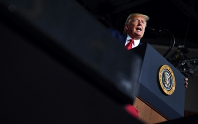 Asia stocks choppy as trade war fears dominate markets