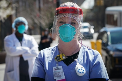 Women and Asian medics vulnerable to badly fitting masks: report