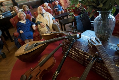 Retired musicians enjoy 'grand finale' at Verdi home
