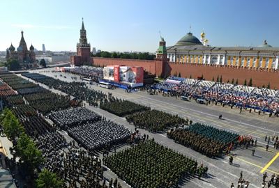 Russia stages grand WWII parade  ahead of vote on Putin reforms