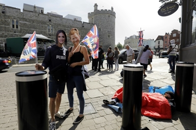 'Markle Debacle' puts palace in a spin