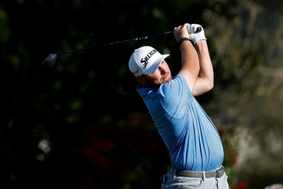 Hubbard, NeSmith share early PGA Phoenix Open lead